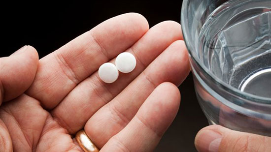 Des experts US recommandent l’aspirine contre l’infarctus et le cancer.
