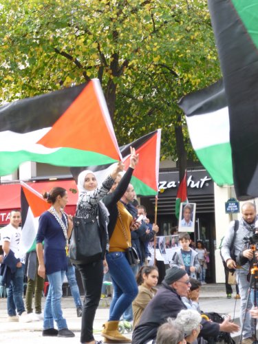 La Palestine occupée acclamée à Paris!