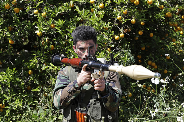 Une journée avec les combattants du Hezbollah à la frontière libano-palestinienne.