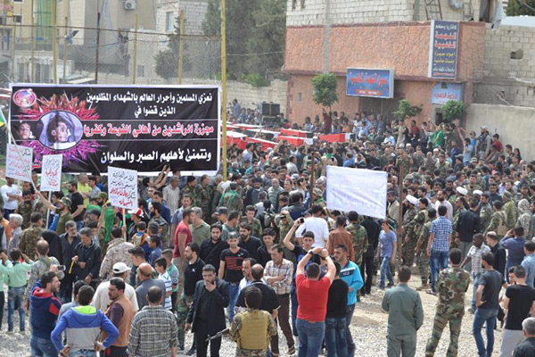 Syrie: funérailles massives des martyrs du massacre de Rachidine.