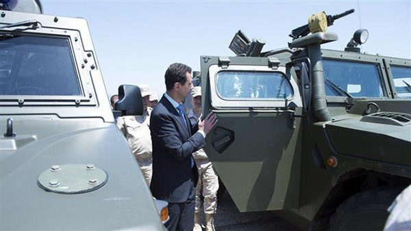 Syrie: visite du président Assad à la base de Hmeimim.