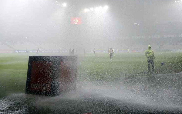 France: des pluies diluviennes sur Paris et Nantes, 12 départements en vigilance orange.