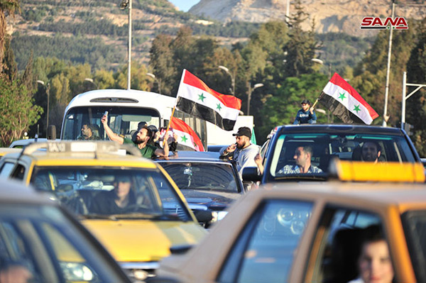 Les Syriens défient l’agression occidentale.