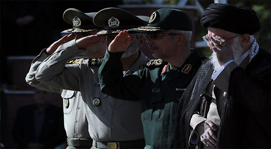 Cérémonie de remise des diplômes d'officiers de la Garde révolutionnaire iranienne (Photos)