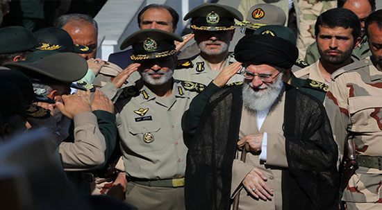 Cérémonie de remise des diplômes d'officiers de la Garde révolutionnaire iranienne (Photos)