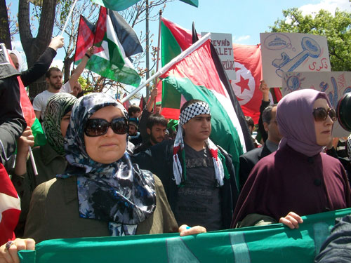 Des marches massives en Turquie à l’occasion de la Nakba palestinienne (photos)