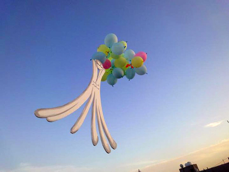 Bahreïn: La maquette de la place de la Perle dans le ciel du village de Barabar