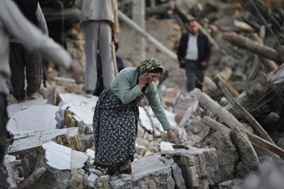 Séisme en Iran : 306 morts et des milliers de blessés