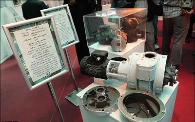 Iran: exposition d’équipements d’espionnage découverts, nouveau drone capable de frapper