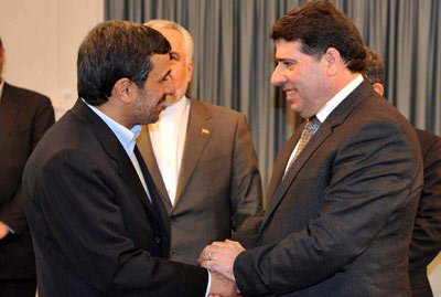 Ahmadinejad réaffirme son soutien au régime syrien