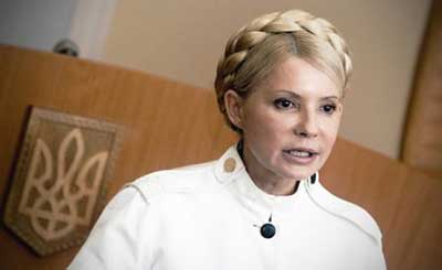 Ukraine: Ianoukovitch appelle à un référendum, Timochenko candidate à la présidence.