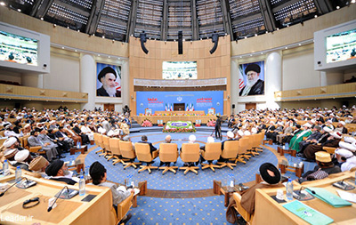 Sayed Khamenei souligne le rôle de l’éveil islamique, met en garde contre la zizanie 