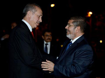 Égypte: l’UE souhaite la libération de Morsi, Erdogan refuse l’entretien avec ElBaradei
