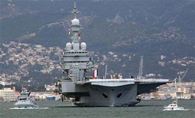 Le porte-avions Charles de Gaulle envoyé vers les côtes syriennes?