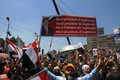 Egypte: nouvelles manifestations des pro-Morsi, l’ONU appelle à l’apaisement
