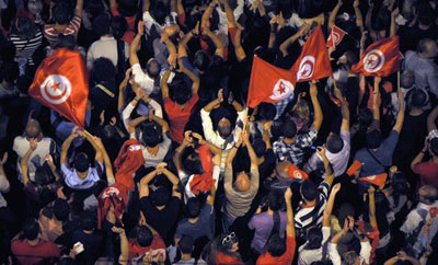 Tunisie: la Constituante suspendue, l’opposition toujours mobilisée
