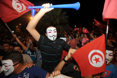 Tunisie: la Constituante suspendue, l’opposition toujours mobilisée
