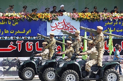 L’Iran présente 30 missiles capables d’atteindre «Israël» et les bases américaines 