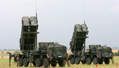 La Turquie déploie de nouveaux missiles sol-air à la frontière syrienne 