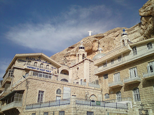 Le monastère Sainte Tecle à Maaloula vit des jours difficiles Maaloula: Le patriarcat grec-orthodoxe d’Antioche et de tout l’Orient lance un appel urgent à l’aide