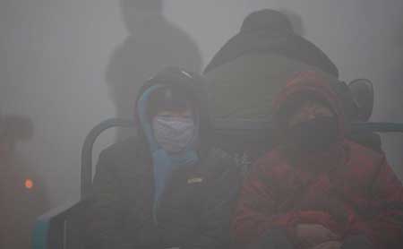 Pollution catastrophique en Chine. Pollution catastrophique en Chine: inspection des zones polluées