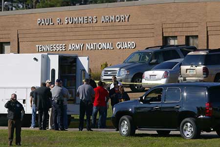 Fusillade sur une base militaire, deux membres de la Garde nationale blessés.