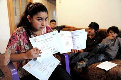 Affaire Leonarda: des lycées bloqués à Paris, la gauche s’enflamme contre Valls