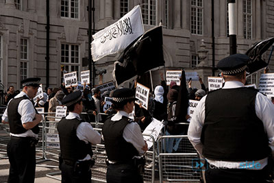Le chef des services de renseignement inquiet devant la menace «islamiste». GB: le chef du MI5 inquiet devant la menace des extrémistes