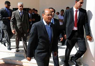 Tunisie: le président conspué par des policiers, Ennahda appelle à une «trêve»