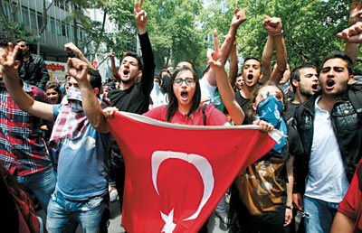 Les réformes n’ont pas davantage convaincu les principaux partis d’opposition. Turquie: Échec du projet de réformes d’Erdogan