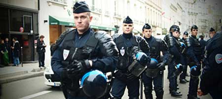 Paris: une manifestation de 250 policiers