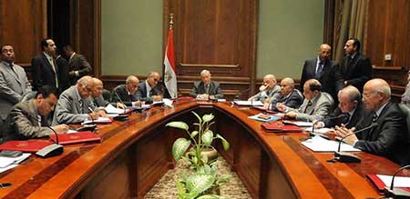 Egypte: le Comité de révision de la Constitution doit voter sur le texte