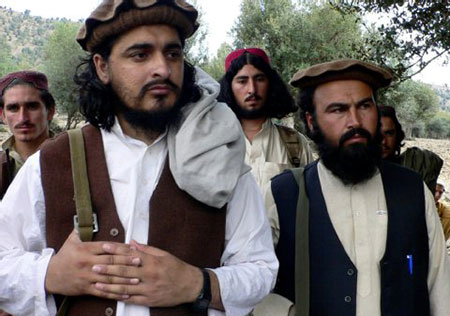 Le chef du mouvement des Taliban pakistanais, Hakimullah Mehsud, a été abattu par un drone américain vendredi au Pakistan Pakistan : le chef taliban inhumé dans les zones tribales
