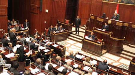 Egypte: le projet de Constitution approuvé avant un référendum 