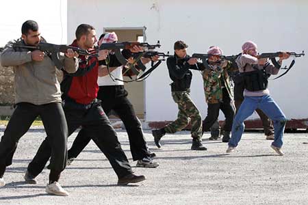 Des centres d’entrainements militaires à Doha pour les rebelles syriens. Des centres d’entrainements militaires à Doha pour les rebelles syriens