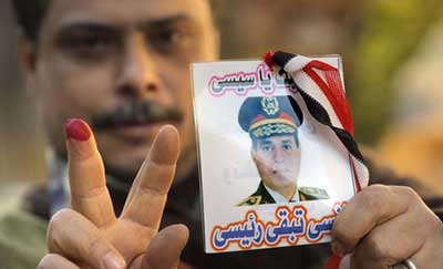 Égypte: large victoire du «oui» au référendum, les résultats officiels attendus «dans les 72 h»
