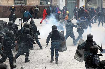 Ukraine: pour le pouvoir, les tentatives de règlement pacifique sont «vaines». Ukraine: pour le pouvoir, les tentatives de règlement pacifique sont «vaines»