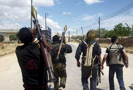 Les jeunes européens rejoignent toujours les rangs terroristes en Syrie.