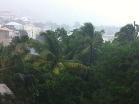 Cyclone Bejisa: la Réunion en alerte rouge dès ce jeudi matin