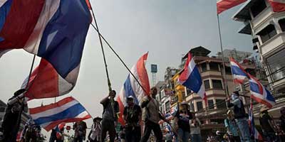 Thaïlande: plusieurs blessés lors de tirs sur des manifestants.