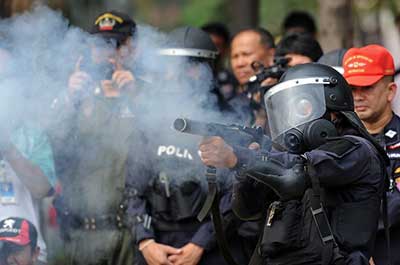 Thaïlande: plusieurs blessés lors de tirs sur des manifestants.