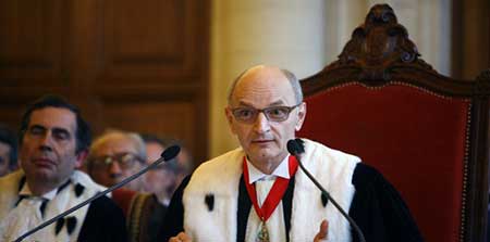 France: la Cour des comptes met en doute les objectifs budgétaires du gouvernement
