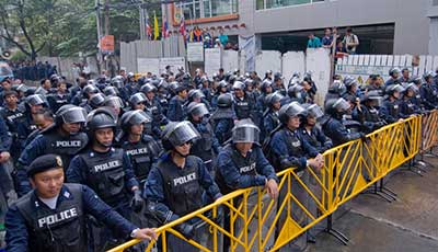 Thaïlande: tension à Bangkok à la veille de législatives controversées. Thaïlande: tension à Bangkok à la veille de législatives controversées