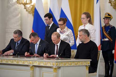 L'Ukraine signe l'accord d'association avec l'UE, la Crimée devient russe.