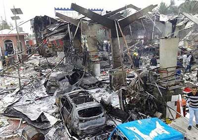 Irak: une série de violences, des dizaines de victimes, Maliki accuse Doha et Ryad
