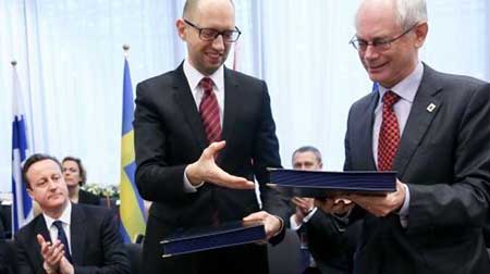 L'Ukraine signe l'accord d'association avec l'UE, la Crimée devient russe.