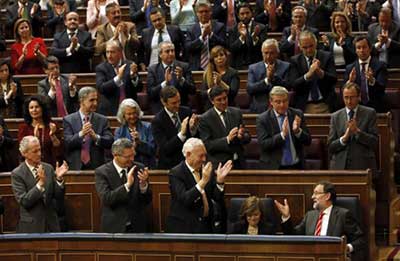 Espagne: les députés rejettent massivement le projet de referendum catalan.