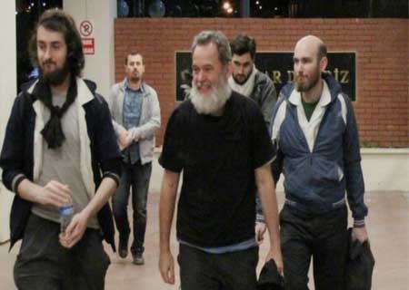 Les quatre journalistes français otages en Syrie libérés
