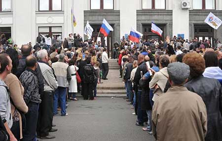 Ukraine: le chaos s’étend, Poutine menace les sociétés occidentales. Ukraine: le chaos s’étend, Poutine menace les sociétés occidentales