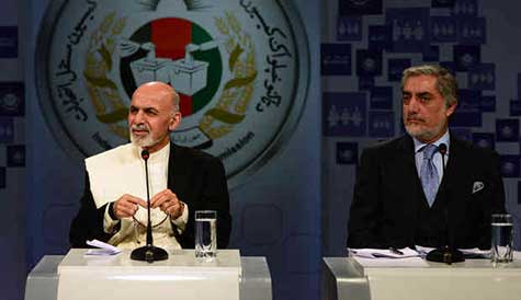 Présidentielle afghane: Abdullah et Ghani au second tour. Présidentielle afghane: Abdullah et Ghani au second tour